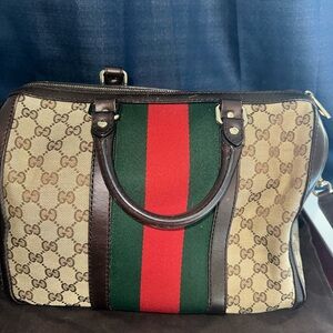 Gucci Beige Canvas Interior with Black Trim